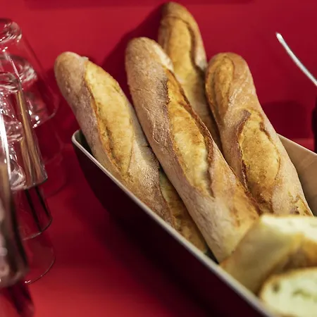 Hotel Hotelf1 Amiens Est 12 Rue Des Indes N0ires 80440 3*