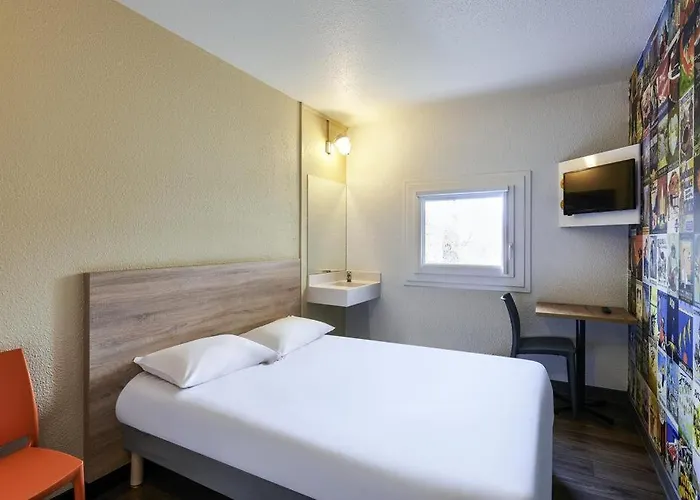 Hotelf1 Amiens Est 12 Rue Des Indes N0ires 80440 Hotel 3*