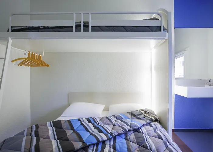 Hotelf1 Amiens Est 12 Rue Des Indes N0ires 80440 Hotel